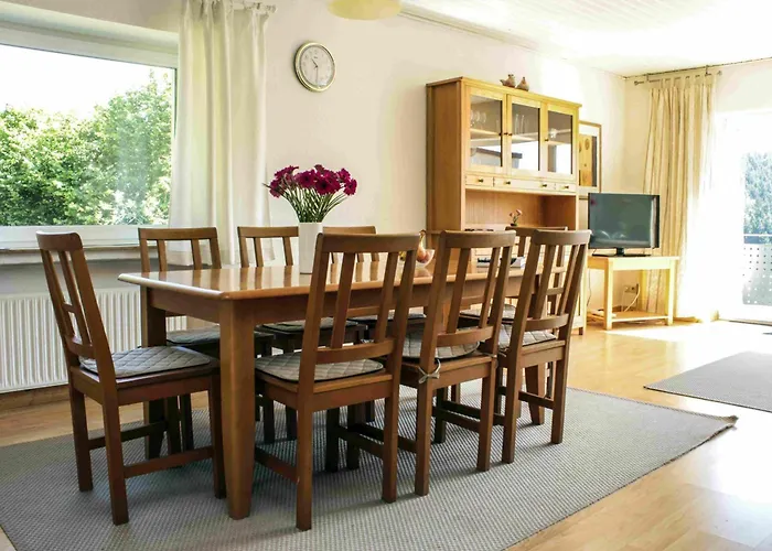 Waldblick, 130 Qm, 3 Schlafzimmer Feriehus *